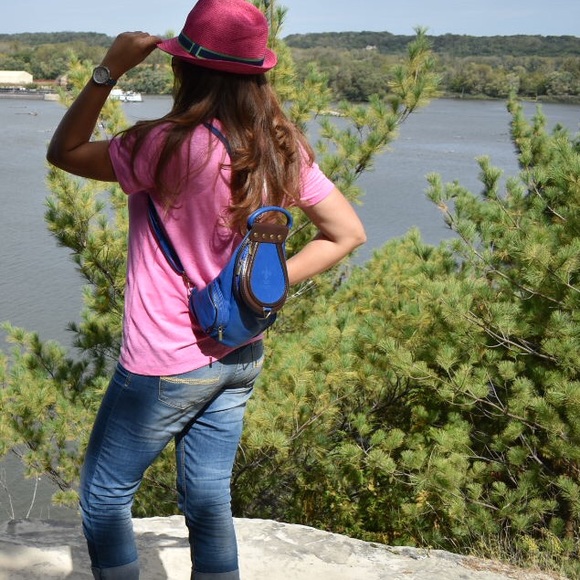 Backpack 🎒 - Picture 3 of 3